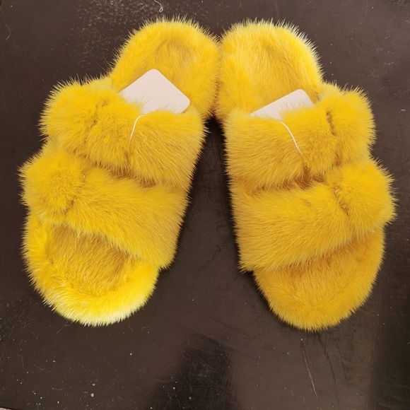 100 percent mink fur slides - Picture 2 of 5